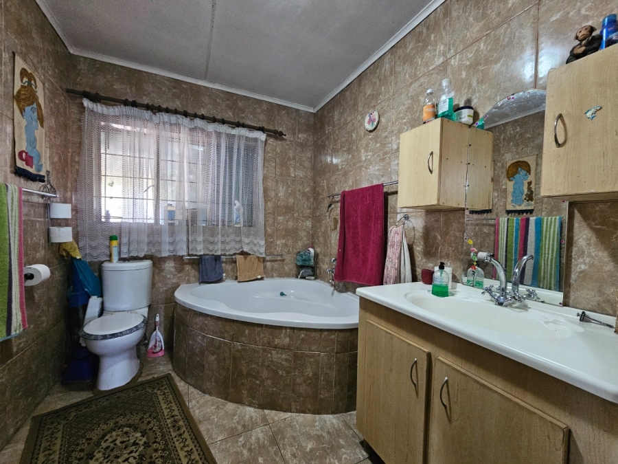 3 Bedroom Property for Sale in Sasolburg Ext 1 Free State